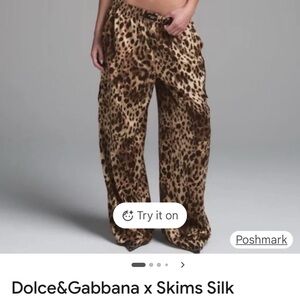 Dolce & Gabbana Leopard Print  Bottoms